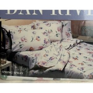 Vintage 80s Pillowcases Tulip Floral Spring Spray Pattern Dan River Peach Pink